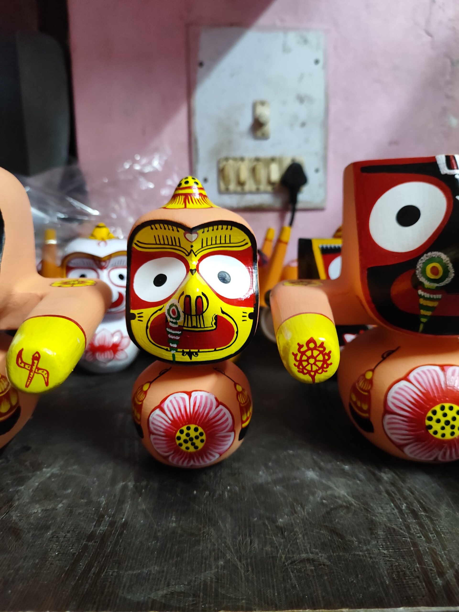 Pure Neem Wood Jagannath, Balabhadra, Subhadra, Sudarshan Idol (6 Inch)(Pack of 4,Multicolor) - Image 3