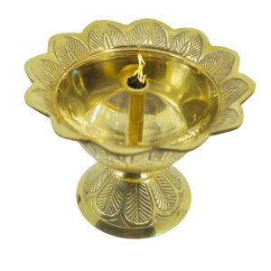 Brass Akhand Dia |Exquisite Brass Oil Lamp for Spiritual Bliss (Pack of 1,Golden)